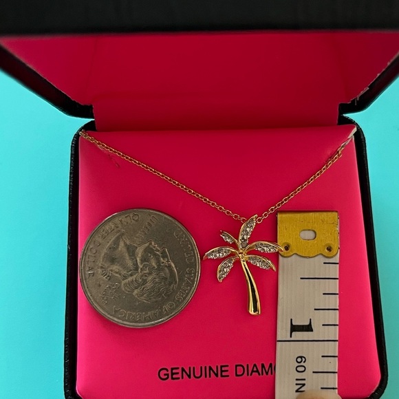🆕 Accents by Gianni Argento Palm Tree Pendant Necklace Gold-Tone 18” - Picture 4 of 4